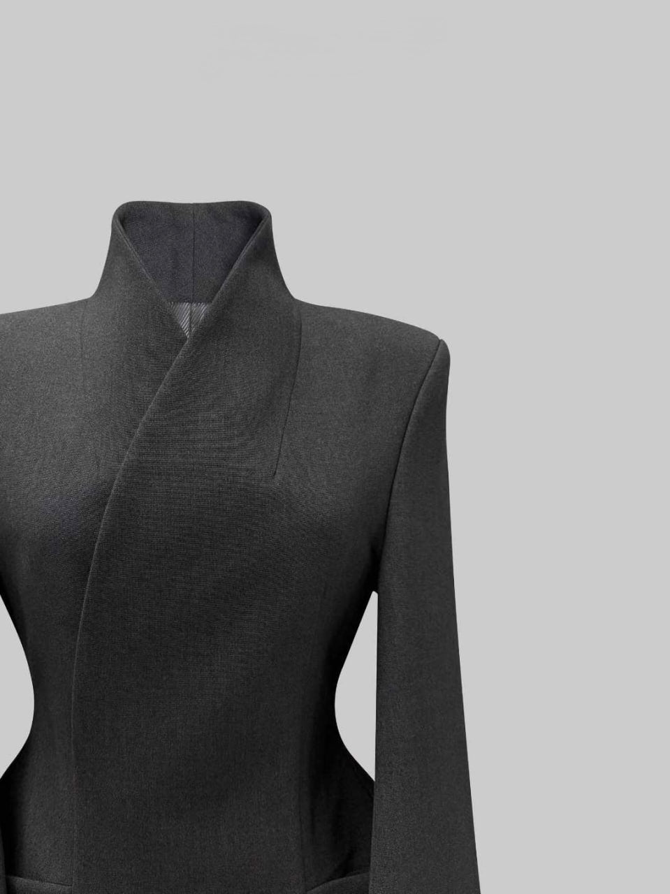 Приталений блейзер 