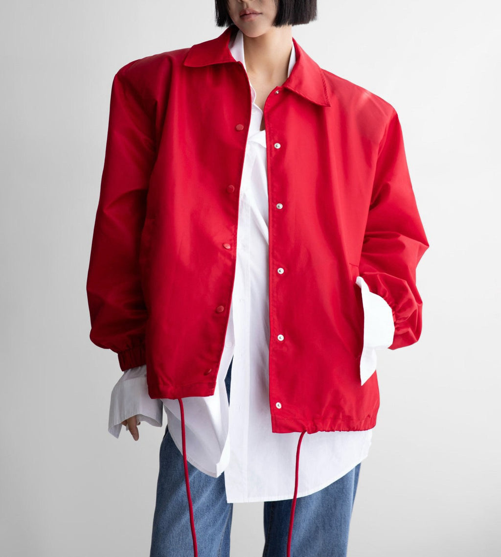 Куртка трендового кольору 