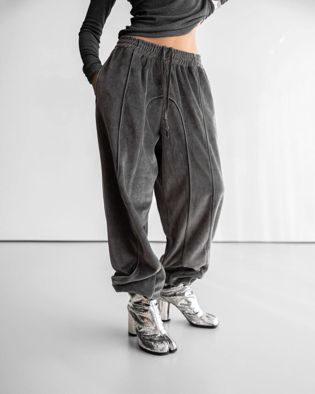 Широкі штани з м'якої графітової тканини